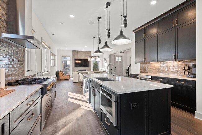 Building Photo - 2899 Katmai Dr