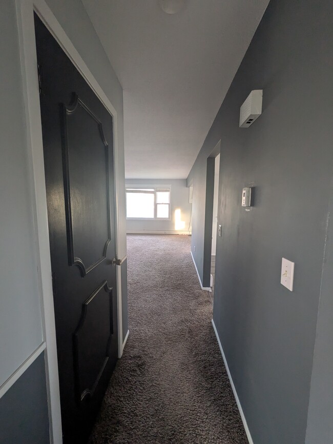 hallway - 1401 Winnetka Ave N