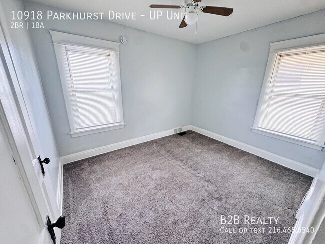 Building Photo - 10918 Parkhurst Dr