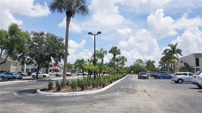 Building Photo - 194 Santa Clara Dr