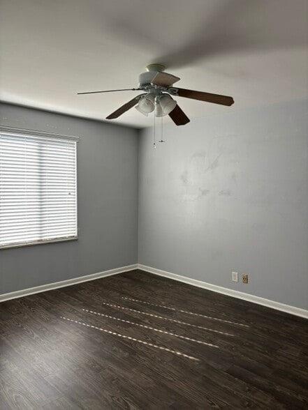 Building Photo - 2601 Hillsboro Pike