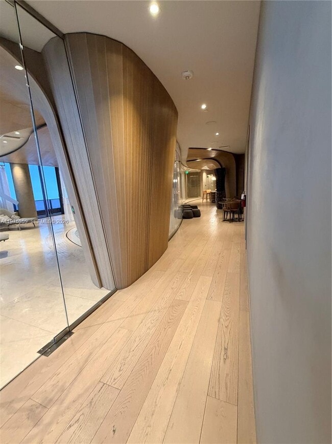 Building Photo - 1000 Brickell Plaza