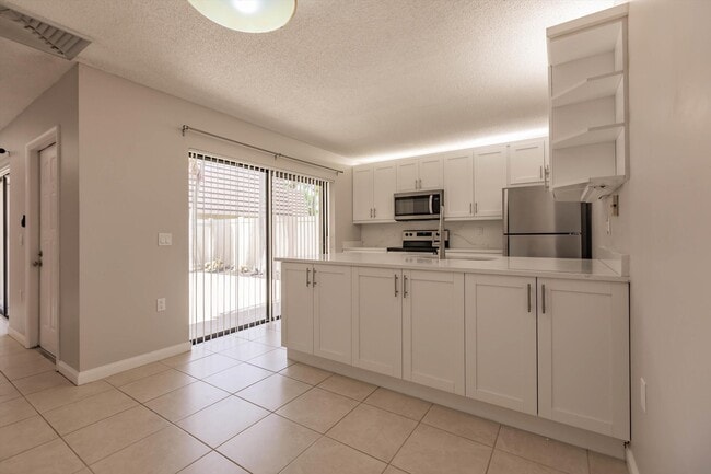 Building Photo - 7719 77th Way