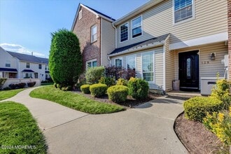 Building Photo - 125 Bedford Pl