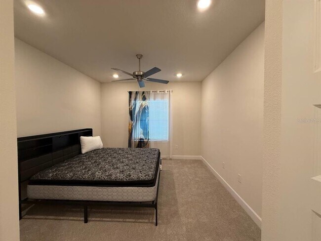 Building Photo - 3828 Sagefield Dr