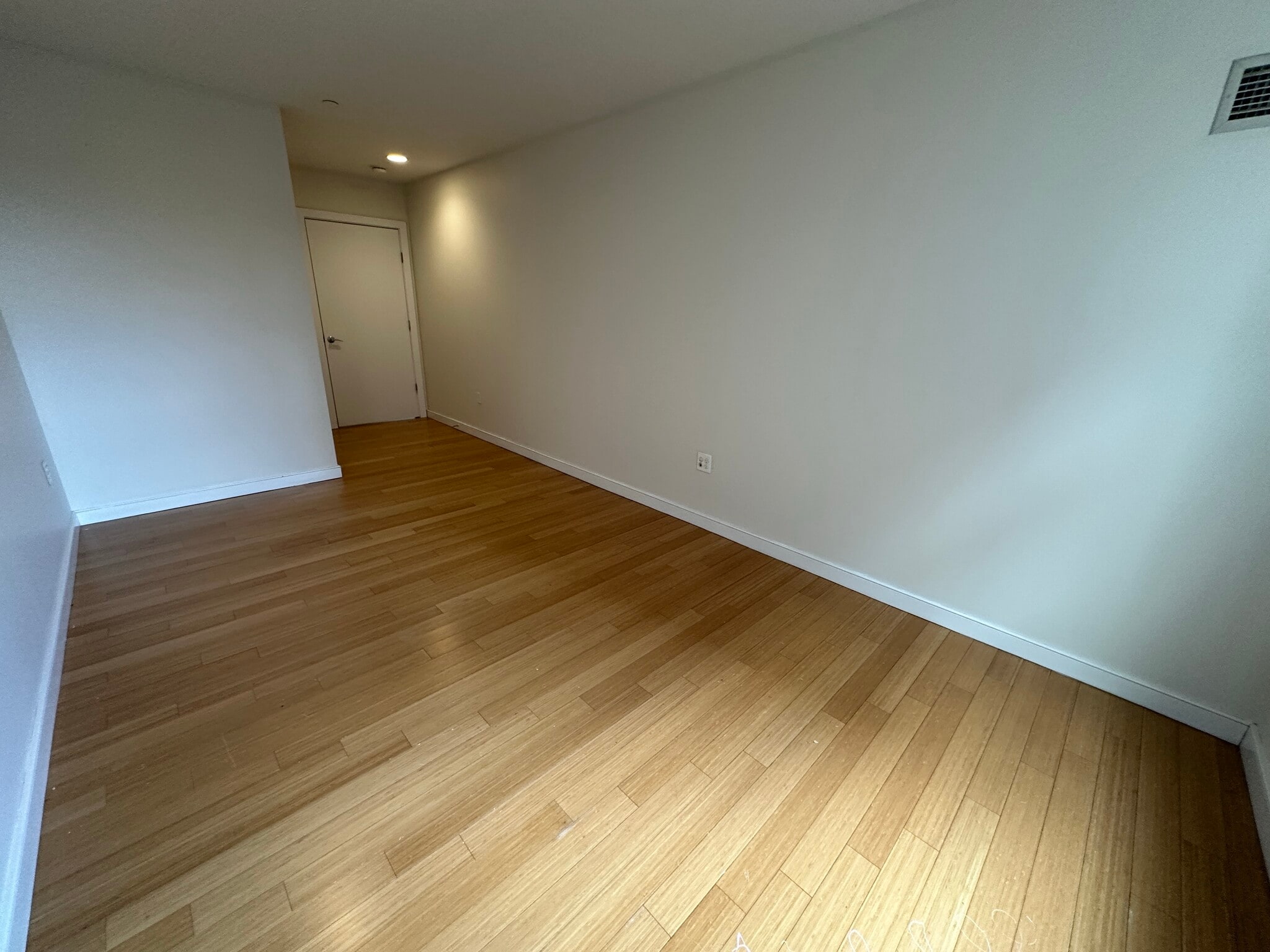 Building Photo - 599 Albany St