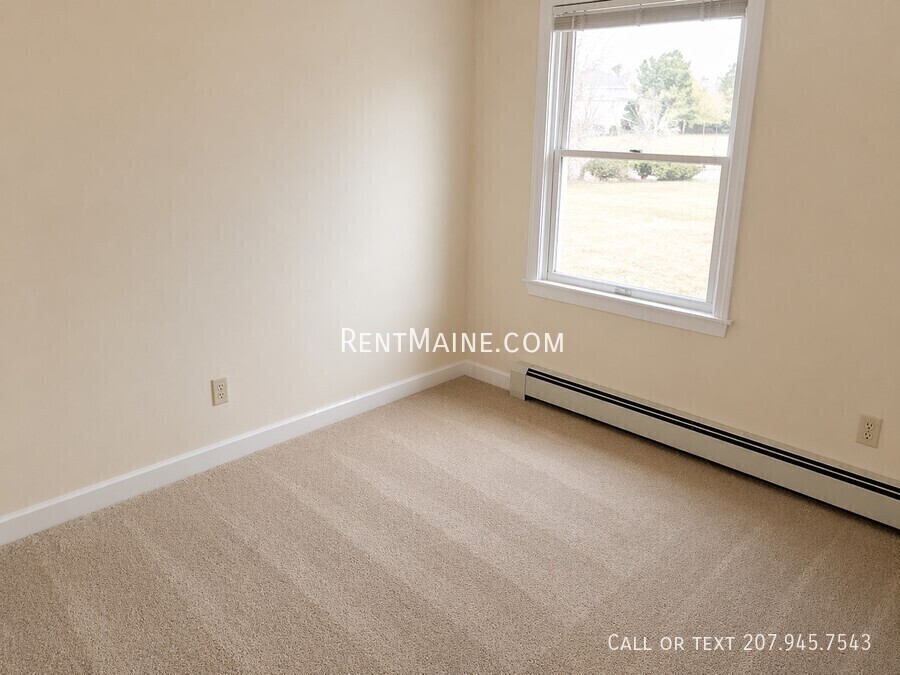 Building Photo - 45 Valley View Ln