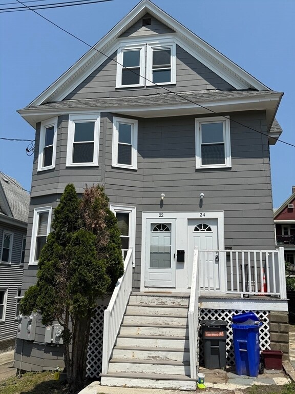 Primary Photo - 22-24-24 Baldwin St