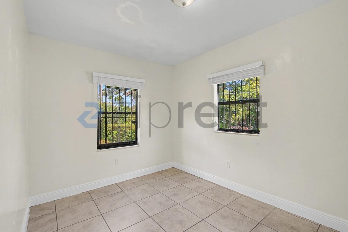 Building Photo - 943 NW 63rd St