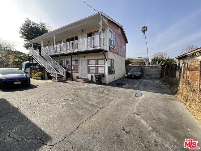 Building Photo - 849 Garfield Ave