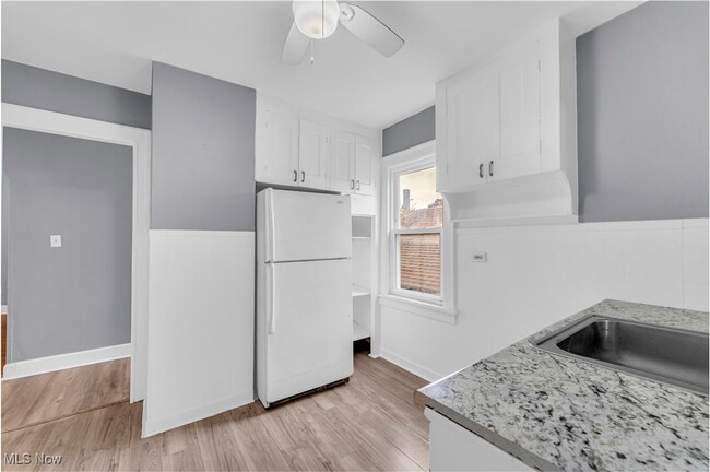 Building Photo - 11301 Fortune Ave