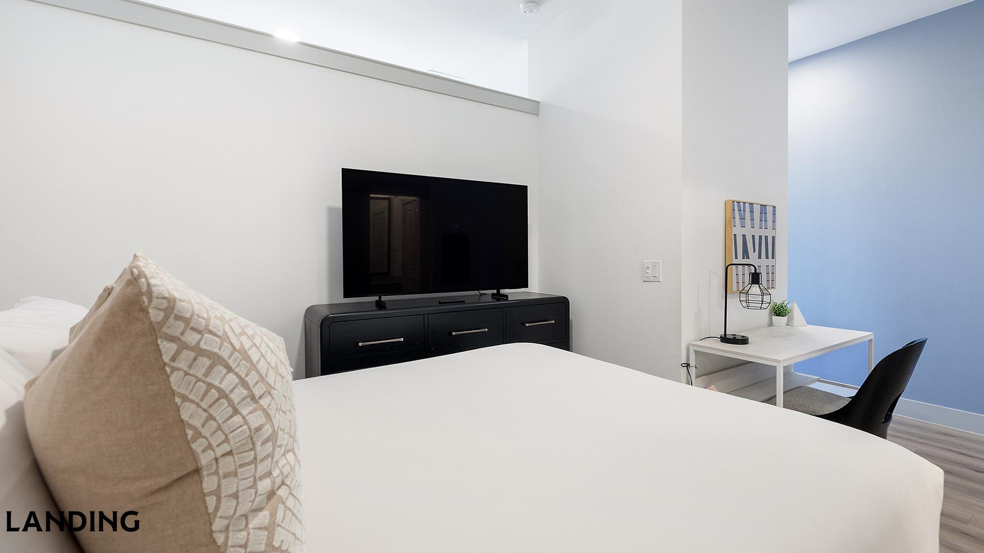 Building Photo - 13701 Montfort Dr