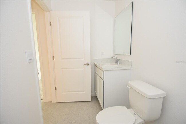 Building Photo - 5 Llestone Path