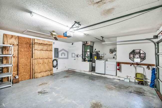 Building Photo - 12382 Pleasant Green Way