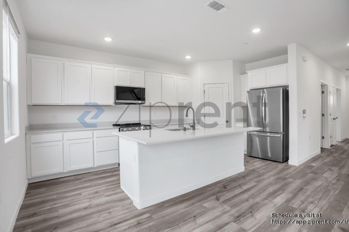 Building Photo - 4636 Sami Jo Dr