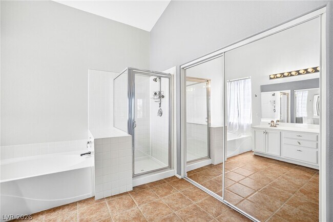 Building Photo - 2750 Pine Flat Ct