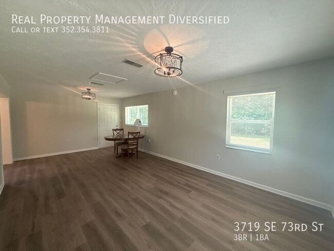 Building Photo - 3719 SE 73rd St
