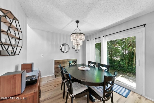 Building Photo - 7714 Greenwich Ct W