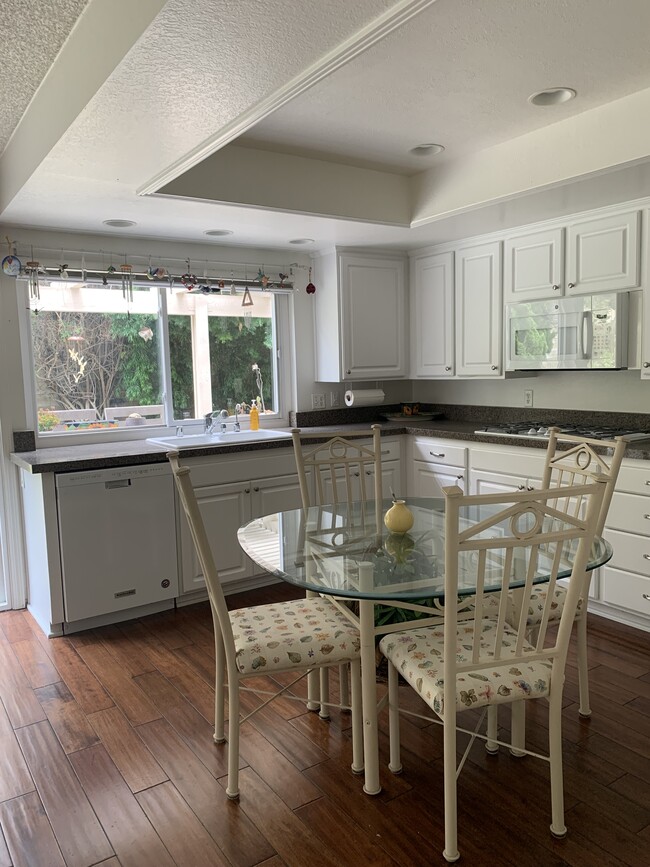 Kitchen view to backyard - 8561 Windlass Dr