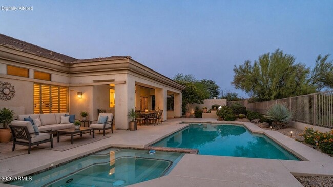 Building Photo - 6461 E Crested Saguaro Ln