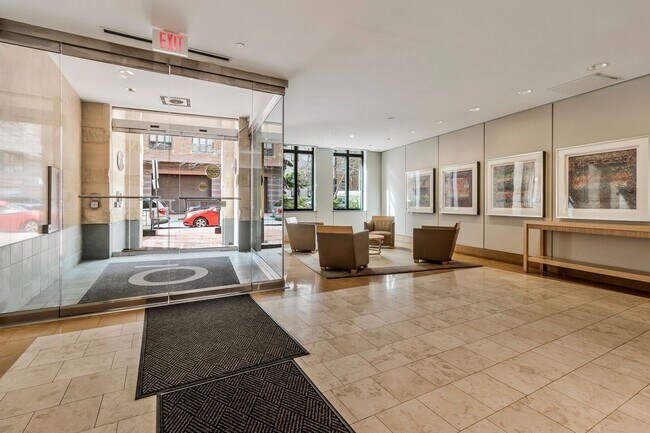 Building Photo - 1117 10th St NW