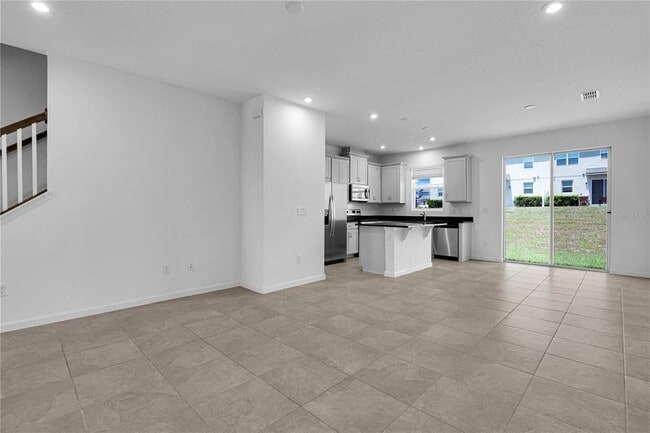 Building Photo - 1108 Lakeshore Breeze Pl
