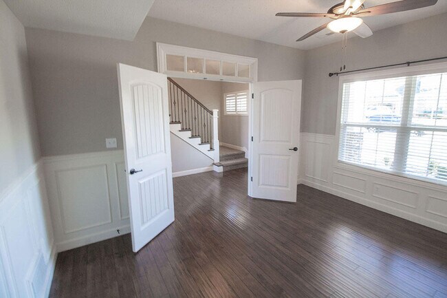 Building Photo - 7407 Pemberton Dr