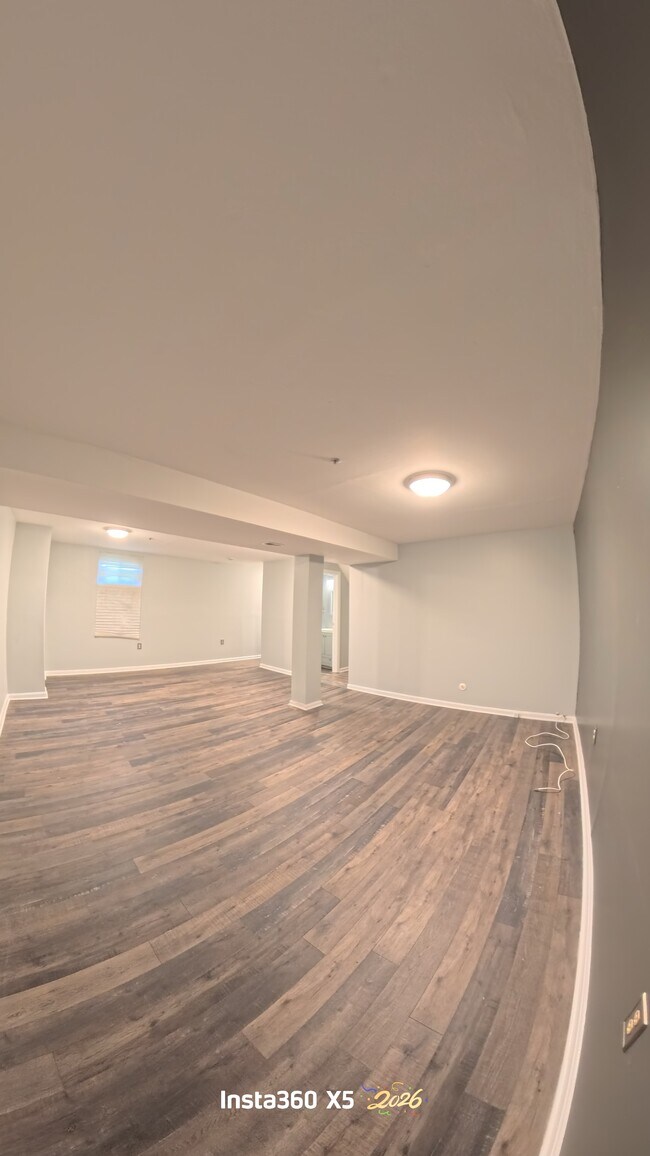 Building Photo - 818 Rachel Ct