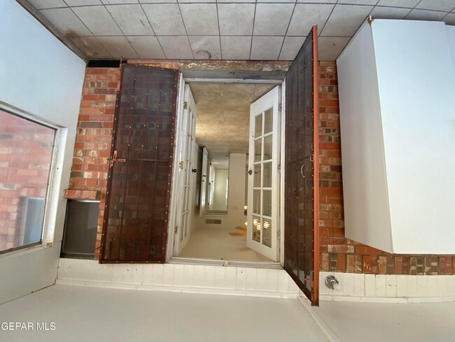 Building Photo - 308 Cabaret Dr