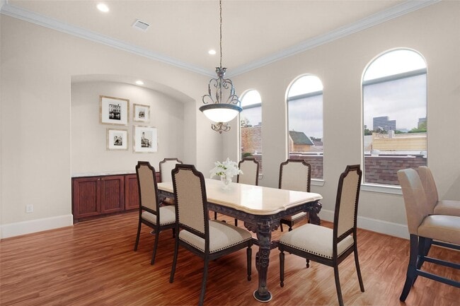 Building Photo - 5459 John Dreaper Dr