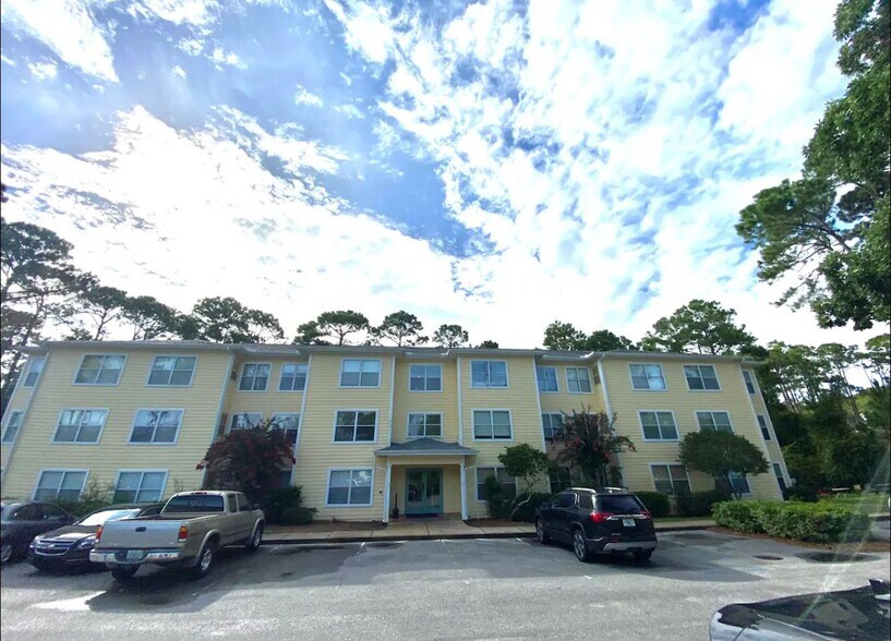 Building Photo - 200 Sandestin Ln