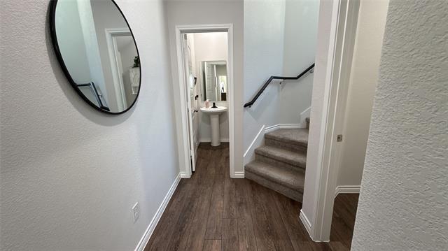 Building Photo - 1025 Wind Drift Wy