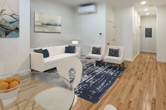 Building Photo - 207 Court St