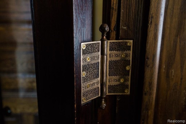 Building Photo - 4305 Trumbull Ave