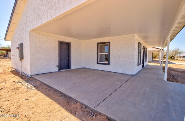 Building Photo - 3345 W Tollan Dr