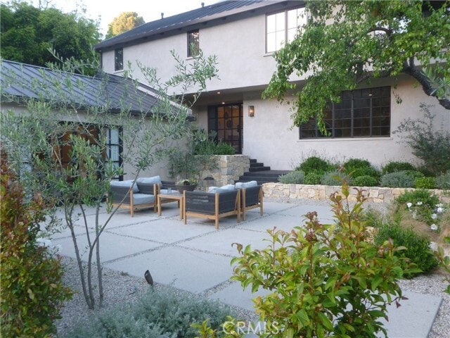 Building Photo - 1094 Acanto Pl