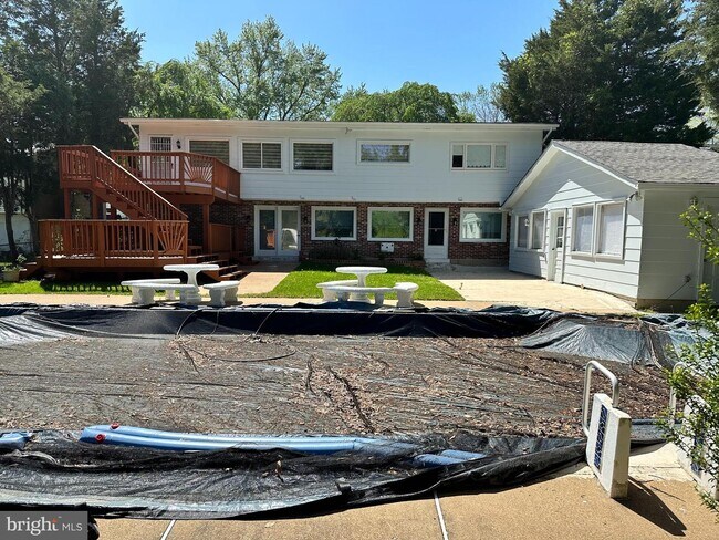 Building Photo - 13409 Keating Dr