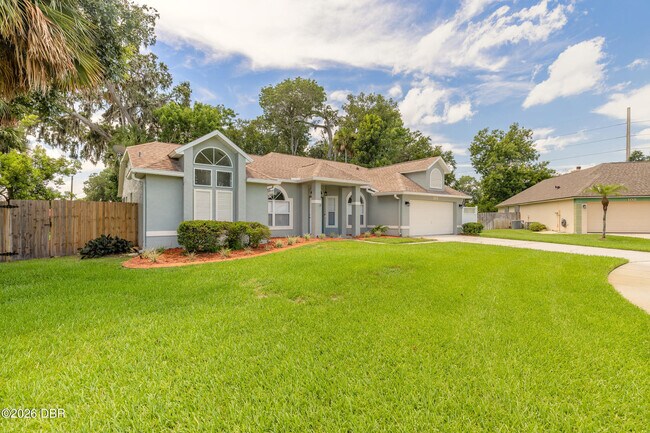 Building Photo - 109 Brookhollow Cir