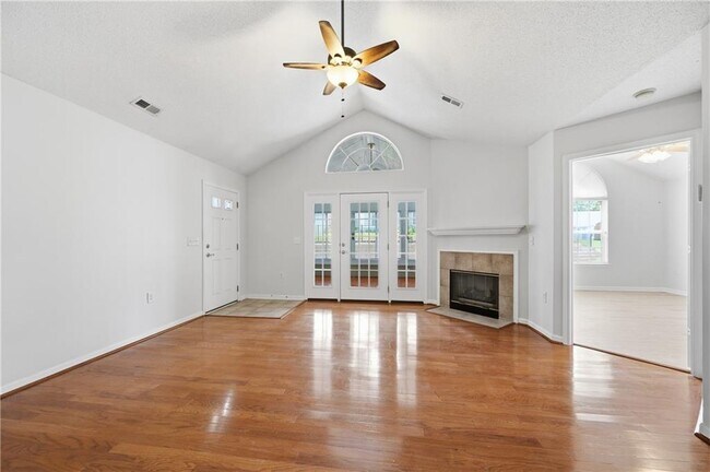 Building Photo - 19108 Harvest Ridge Ln
