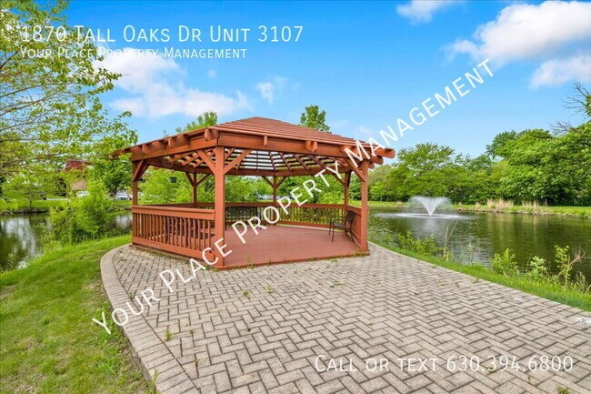 Building Photo - 1870 Tall Oaks Dr