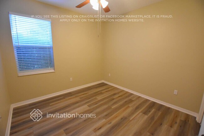 Building Photo - 2042 Misty Glen Dr