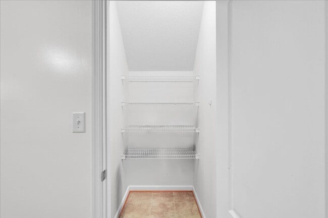 Building Photo - 1315 Teton Cir