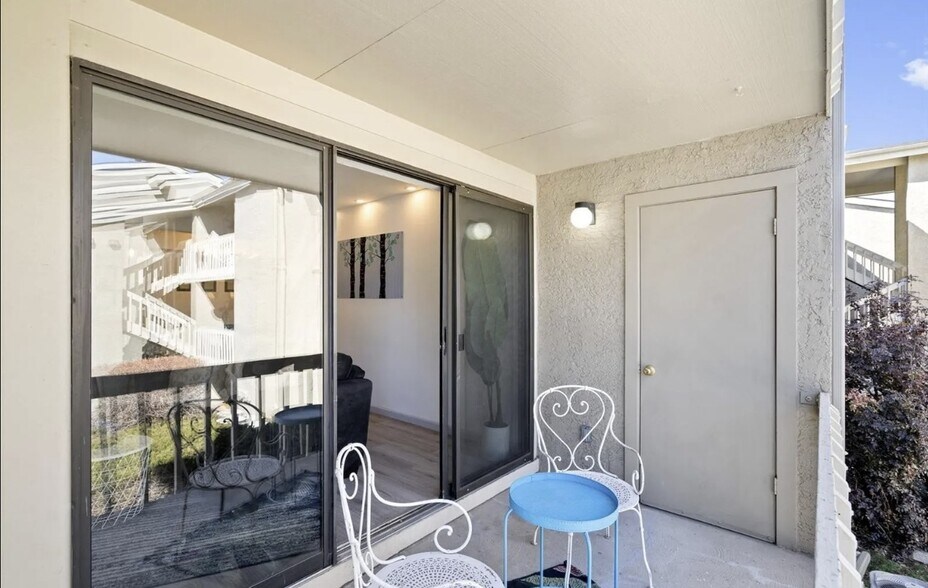 Building Photo - 60 S Boulder Cir