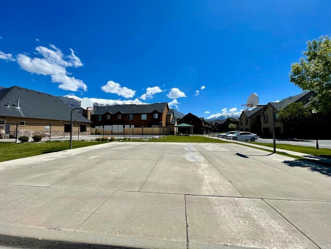 Building Photo - Pleasant Grove Condo Available Now!