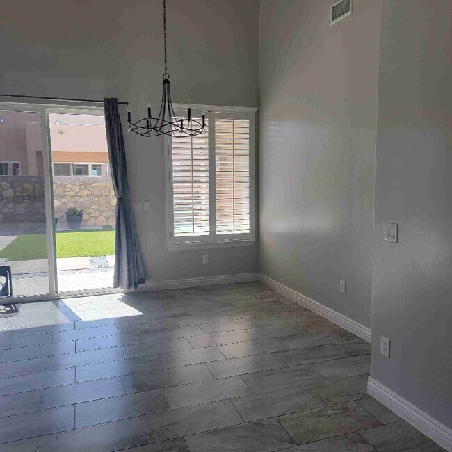 Building Photo - 12320 Desert Palms Ave