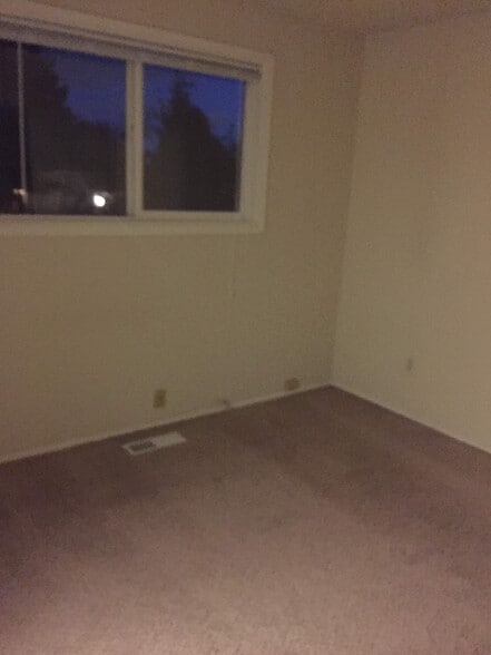 room - 12312 NE 134th St