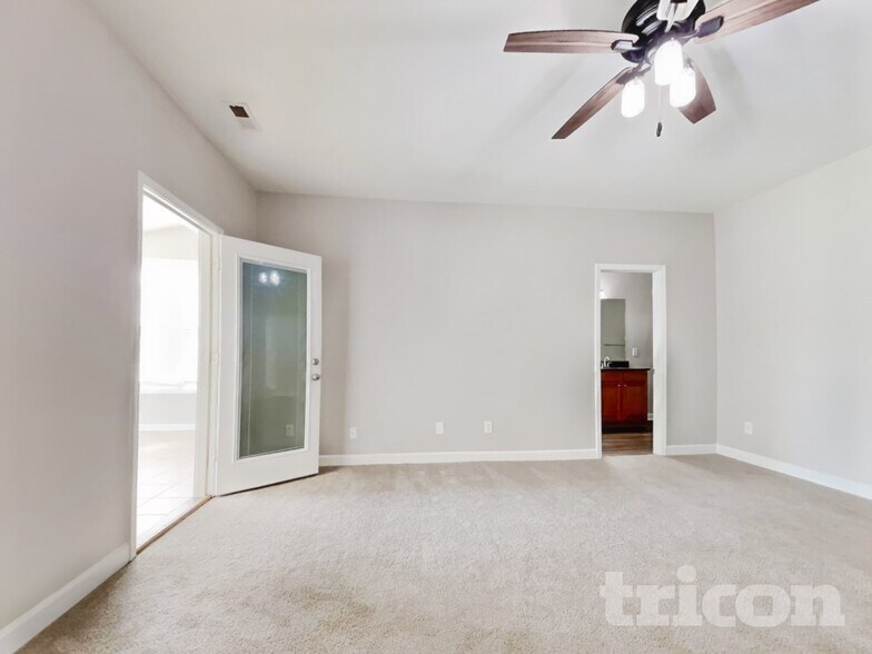 Building Photo - 7337 Ethans Way