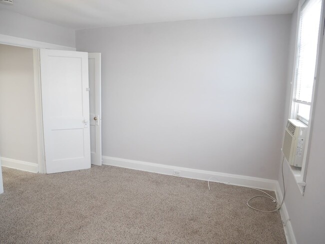 Building Photo - Charming Home in the Heart of Baltimore!