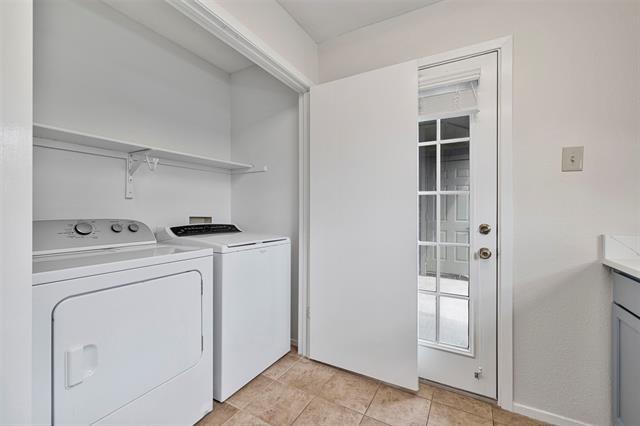 Building Photo - 5335 Bent Tree Forest Dr