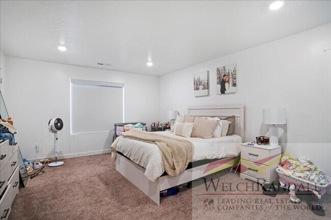 Building Photo - Great Space, Great Location - 3 BR Lehi Townhome! ** MOVE-IN SPECIAL **